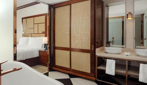 Beach Bliss Junior Suite King