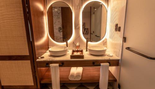 Nirvana Tranquil Bliss – Adult Only