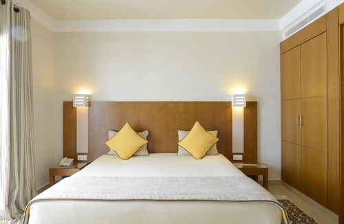 Aghir Resort | Vincci Helios Beach