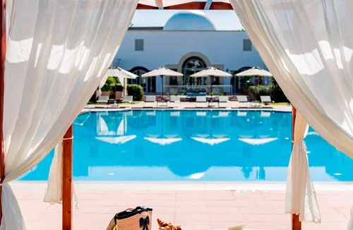 Yasmine Hotel | TMK Flora Park by Turismark