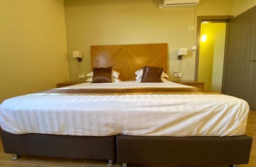 Grand-Baie Hotel | The Monalysa Suites & Residence