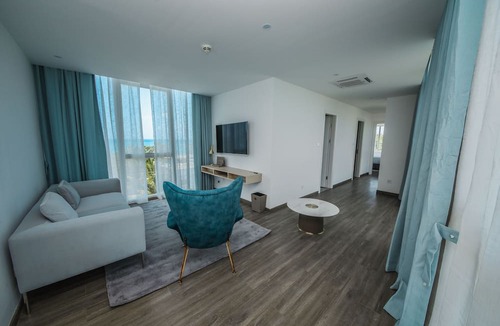 Pereybere Hotel | Ocean V Hotel