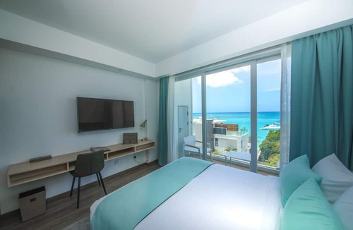 Pereybere Hotel | Ocean V Hotel