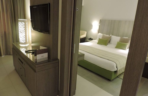 Ville Nouvelle Hotel | Golf Royal Hotel