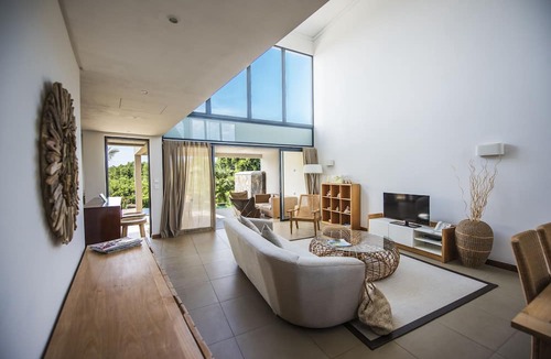 Roches Noires Apartment | Azuri Residences by Life in Blue