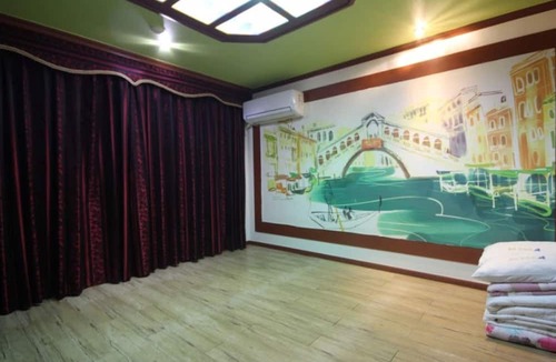 Okpo-dong Hotel | Paragon Motel