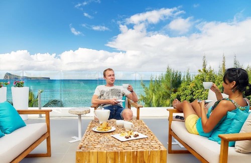 Cap Malheureux Hotel | Myra Seafront Suites with Lov