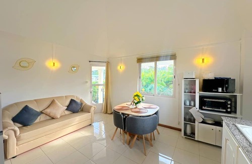 Riambel House | KOA Hotel