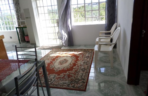 Calodyne Bed & Breakfast | Appartement privatif ou location de chambres - Villa Lotus Paradise