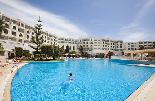 Yasmine Resort | El Mouradi Hammamet