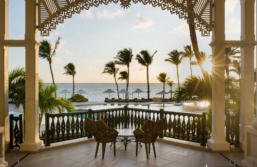 Quatre Cocos Hotel | The Residence Mauritius
