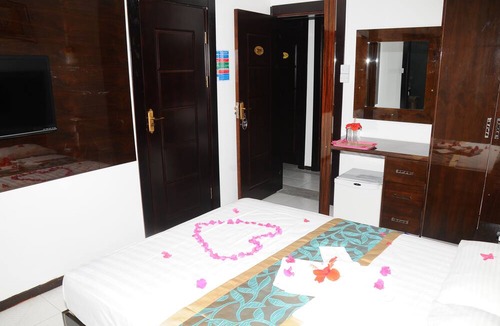 Port Mathurin Hotel | Le Flamboyant Hotel