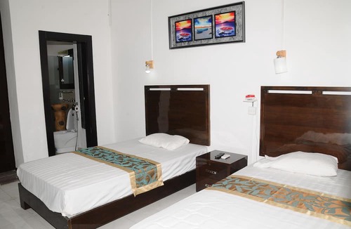 Port Mathurin Hotel | Le Flamboyant Hotel