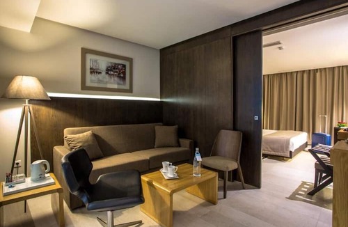 La Fayette Hotel | Hôtel Belvédère Fourati