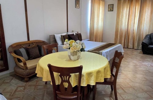 Mahebourg House | Mahe Holiday Resort