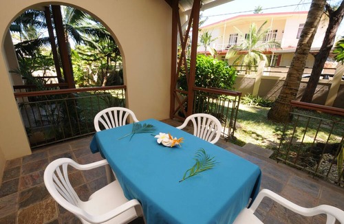 Blue Bay Apartment | Pingouinvillas