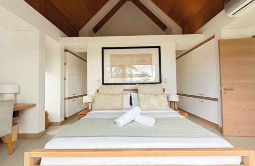 Mont Choisy House | Mont Choisy Le Parc by Pam Golding