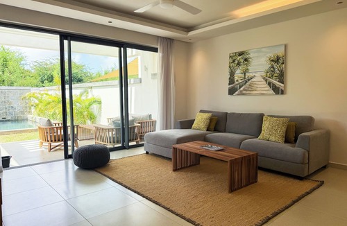 Grand Gaube House | North Island View by LOV Mauritius