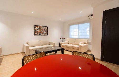 Les Berges du Lac Apartment | Lake City | 1BR Design Apt · Berges du Lac