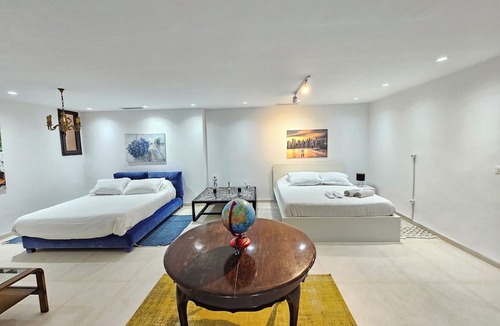 Sidi Daoud Villa | Stylish Luxe House with Garden Marsa