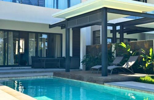 Roches Noires Villa | Azuri Villa with Beach, Pools, Gym, Golf, Shops, Restaurants, Spa, Boat activities, Tennis &Paddle court, kids corner