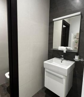 Les Berges Du Lac II Apartment | Lac 2 Premium Large Apartment