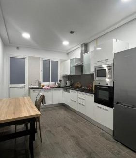 Les Berges Du Lac II Apartment | Lac 2 Premium Large Apartment