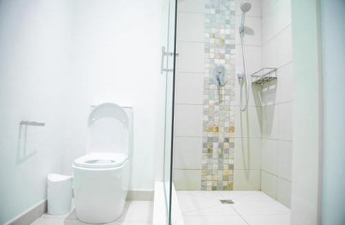 Calodyne Apartment | Seafront apartment