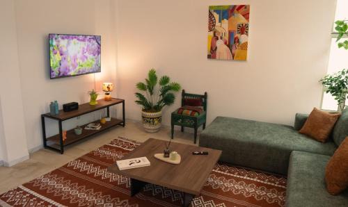 Ennasr Apartment | Appartement spacieux et chaleureux sur Hedi Nouira