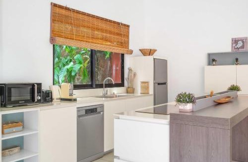Camp Bestel Villa | Residence Laurada - Tropical Villas with Private Pool