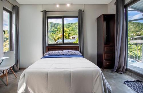 La Gaulette Apartment | Le Morne Base - Stylish, Pool & Rooftop