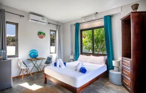 La Gaulette Apartment | Le Morne Base - Stylish, Pool & Rooftop