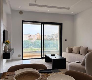 Hammam Sousse Apartment | S2 Luxury Apartment with Pool & Seaside