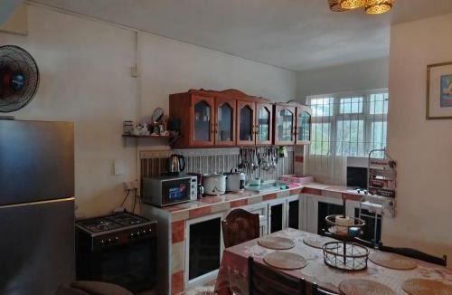 Grand-Baie Ski Chalet | Blue Horizon Villa in Grand Baie