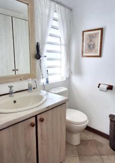 Pointe D'esny Apartment | Bay Rose