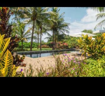 Calodyne Apartment | Seafront apartment