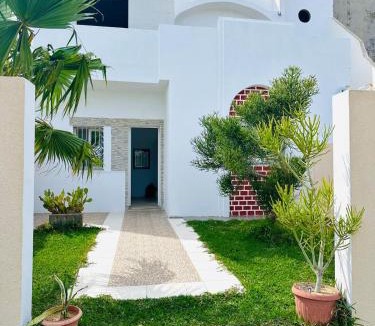 Kelibia Villa | Waterfront house 1