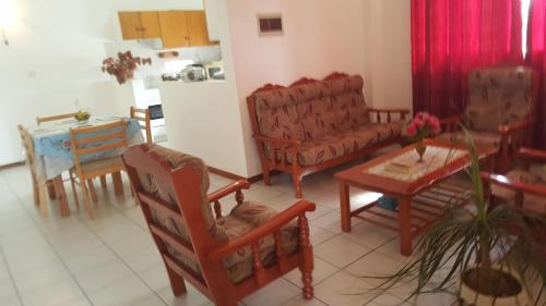 Mont Choisy Apartment | Rent apartment with breakfast 500m Mon Choisy Trou aux biches beaches