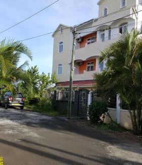 Mont Choisy Apartment | Rent apartment with breakfast 500m Mon Choisy Trou aux biches beaches