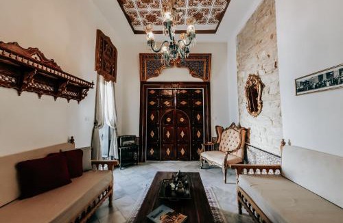 Souks Apartment | Dar El Medina house with panoramic terrace