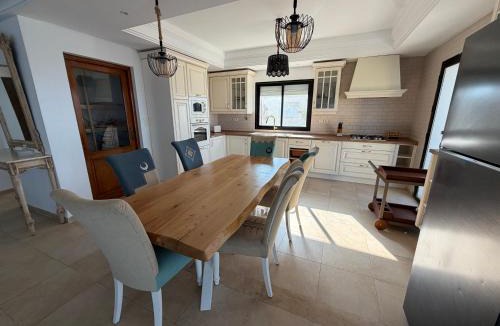 Tabarka Villa | Villa Bel Azur