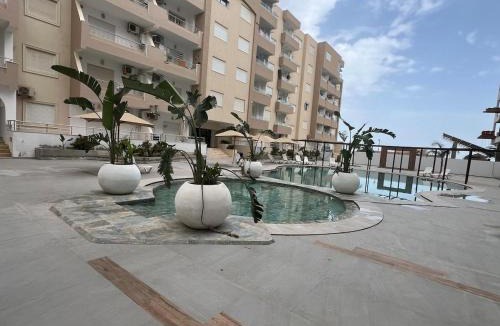 Chott Mariem Apartment | chott meriem avec terrasse sur la mer