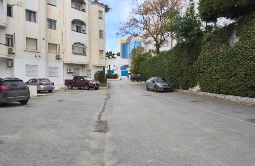 El Manar 1 Apartment | Campus and Clinique Appart