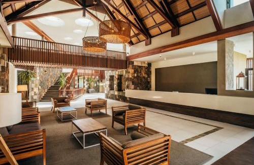 Quatre Cocos Hotel | Crystals Beach Resort Belle Mare, a member of Radisson Individuals