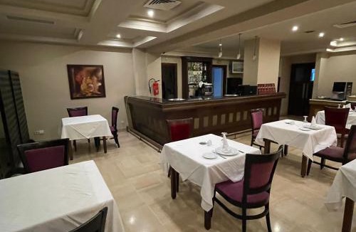 Jeanne d'Arc Hotel | Hôtel LE CONSUL