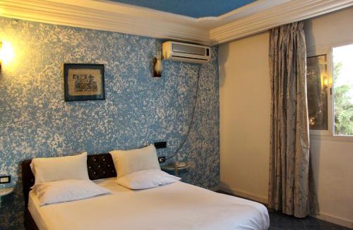Hammam Chatt Hotel | Hotel DONIA