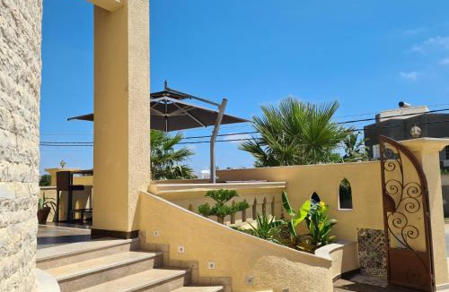 Jemmal Apartment | Mahdia - Baghdadi - Laourient Apartments, restaurant, café