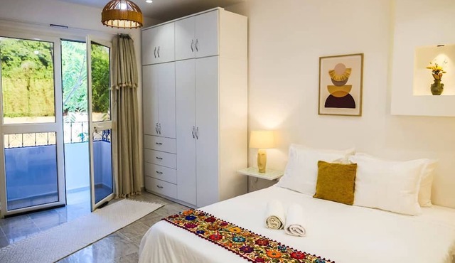 Charming Apartment in Historic Carthage With Modern Comforts
