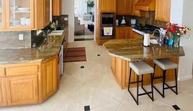 Hira Moti Luxury Villa San Marcos 3B 3 Bath 2nd floor in San Marcos