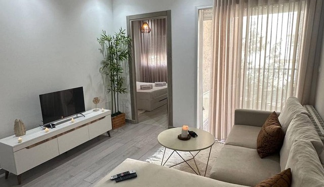Cozy Hammamet Apartment Beach, Pool, and Comfort Await